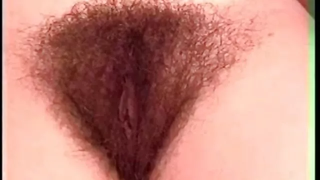 ورزش دوچرخهسواری دختر, در اتاق سکسبازیگرانایرانی