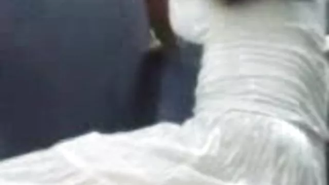 بچه ها هل دیک در دهان یک بازیگران سکسی دنیا سگ ماده زیبا