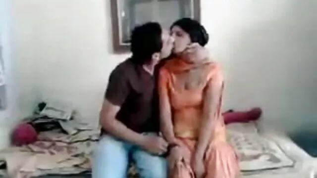 شگفت آور مگان fondles دیک خود عکس سکسی بازیگران خارجی را با dildo
